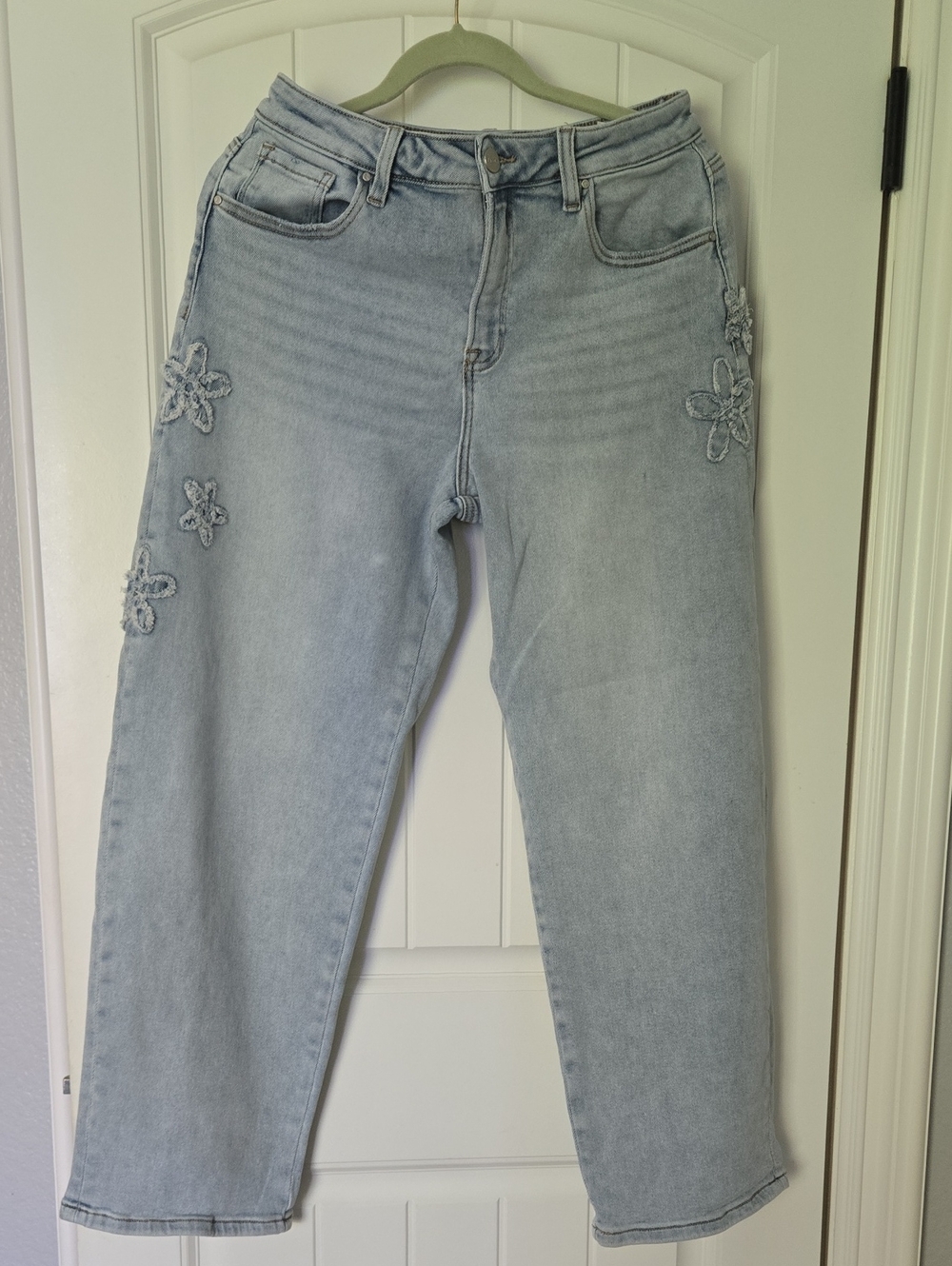 Risen Light Blue Floral Embroidered Women’s Barrel Jeans